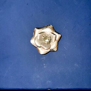 Vintage Camelia Brooch/Pendant